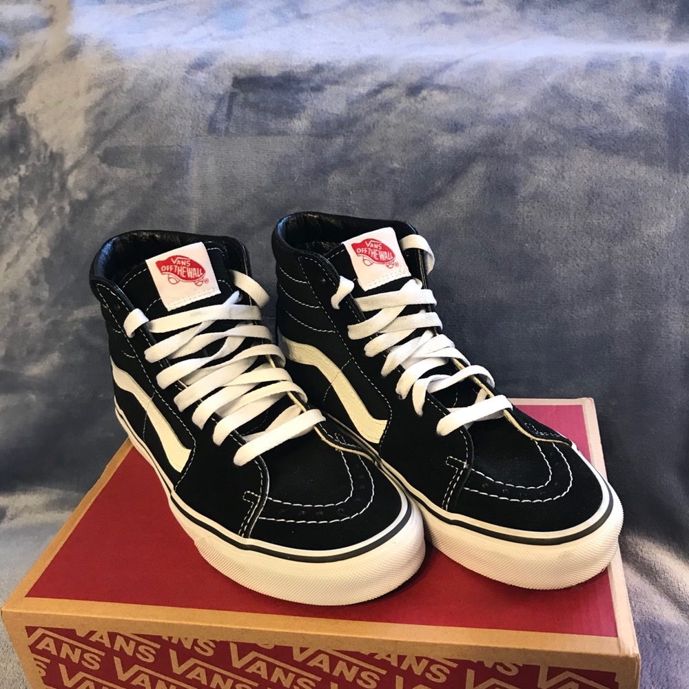 Vans Sk8 Hi Black & White